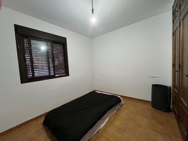 Image No.4-3 Bed Townhouse for sale