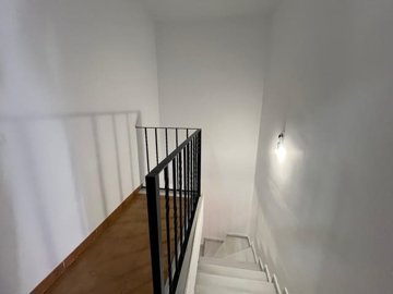 x-285541104