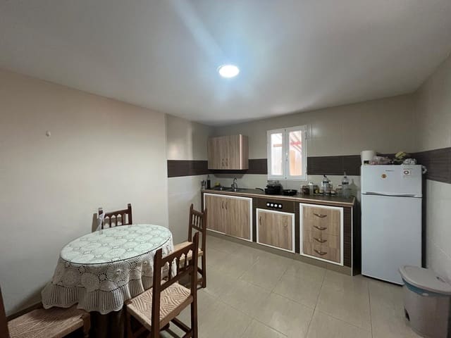 Image No.2-1 Bed Townhouse for sale