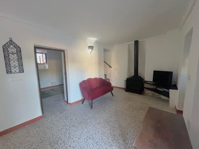 Image No.17-3 Bed Townhouse for sale