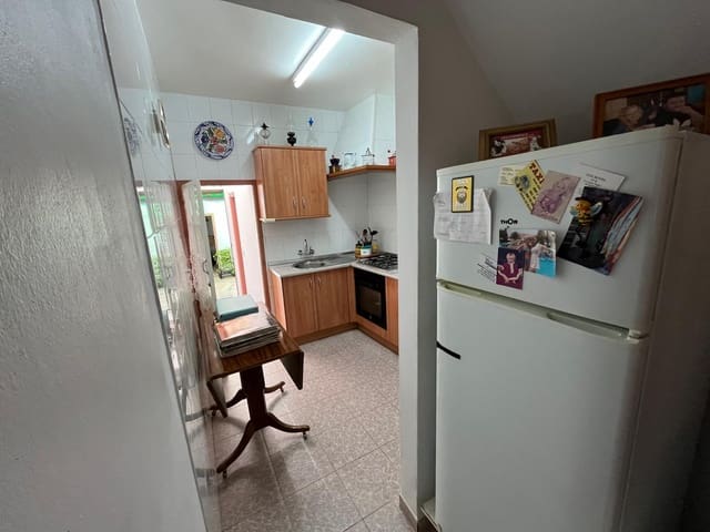 Image No.19-3 Bed Apartment for sale