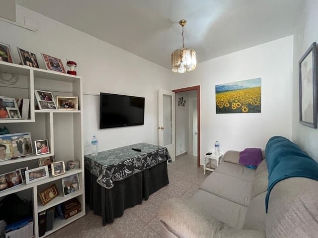 Image No.22-3 Bed Apartment for sale