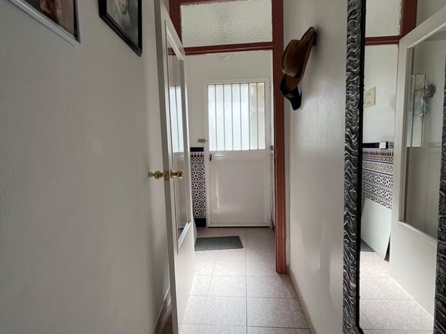 Image No.23-3 Bed Apartment for sale