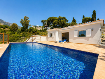 pool-house