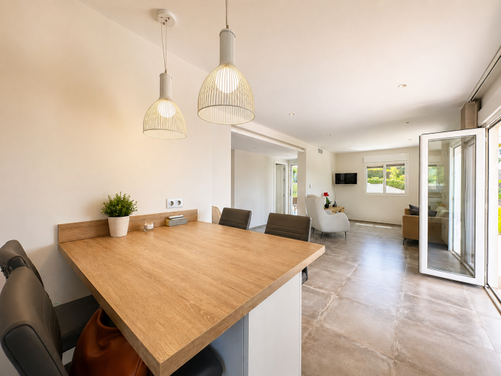 Image No.5-4 Bed House/Villa for sale