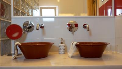 Mone-Anna--19---Custom-