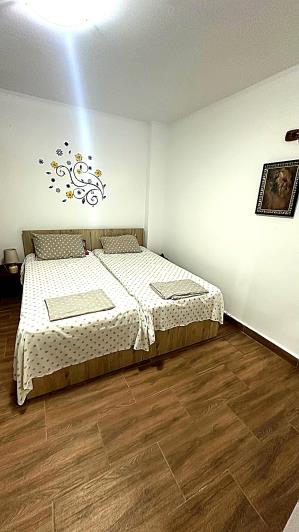 Image No.18-12 Bed Hotel for sale