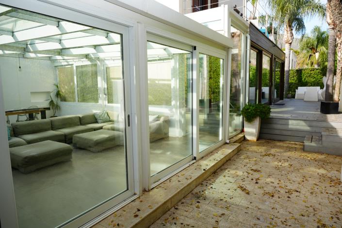 Image No.17-3 Bed Villa / Detached for sale