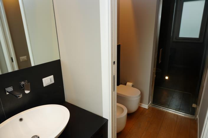 Image No.31-3 Bed Villa / Detached for sale