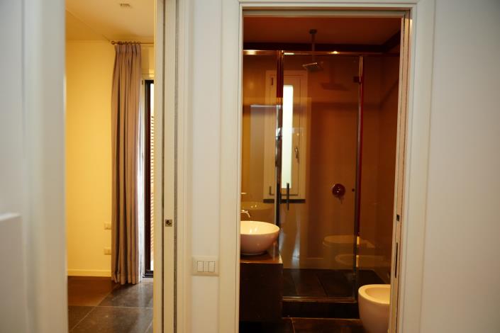 Image No.45-3 Bed Villa / Detached for sale