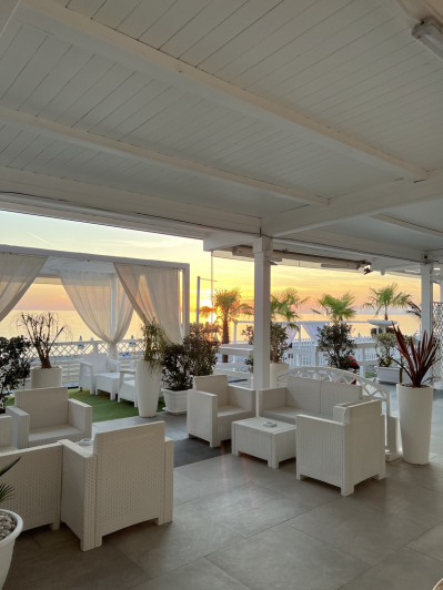 Image No.23-1 Bed Apartment for sale