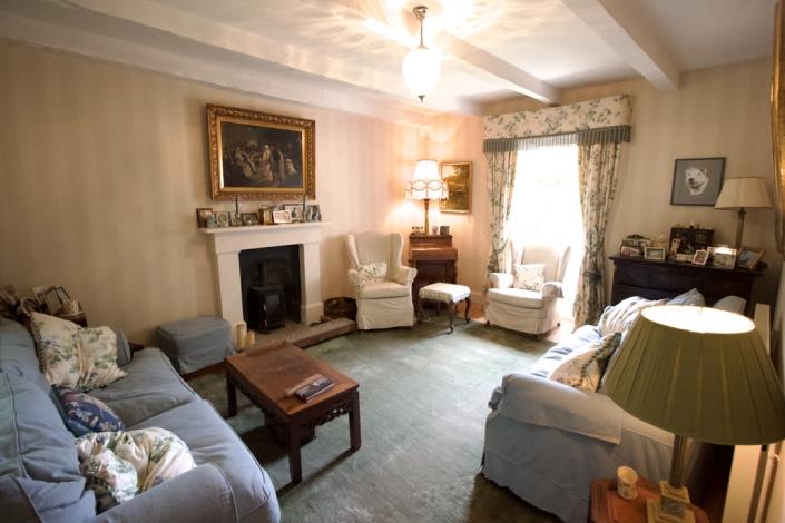 Image No.4-4 Bed Country Property for sale