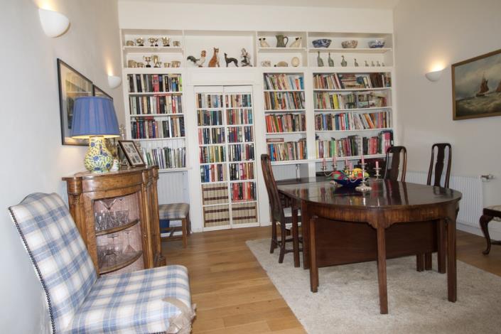 Image No.8-4 Bed Country Property for sale