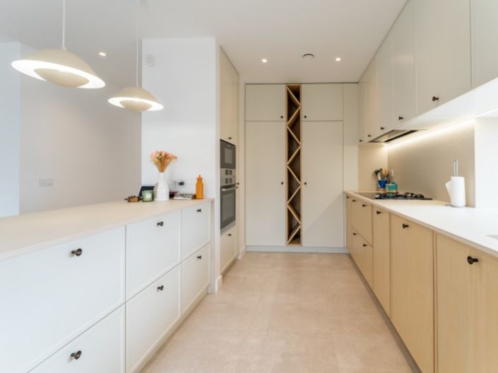 Image No.11-4 Bed House for sale