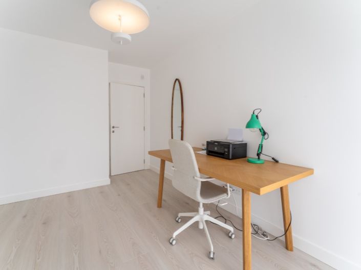 Image No.20-4 Bed House for sale