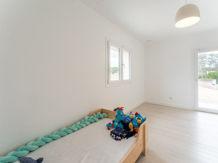 Image No.47-4 Bed House for sale