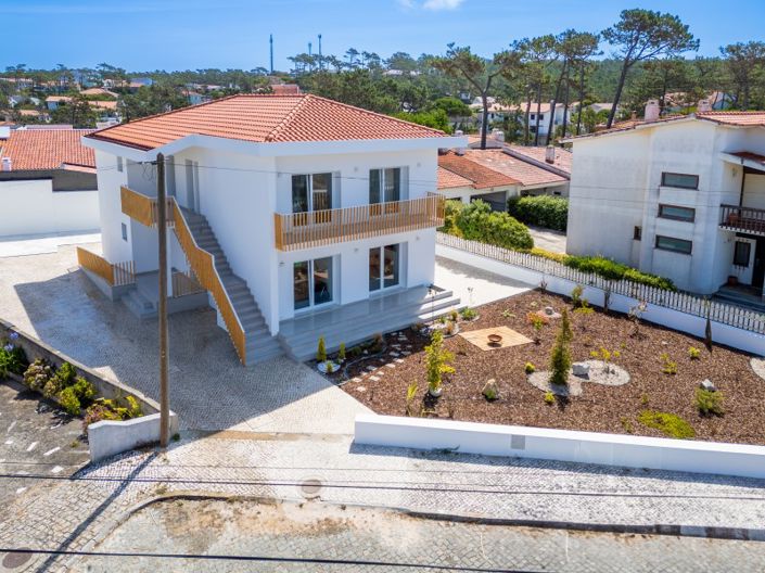 Image No.55-4 Bed House for sale