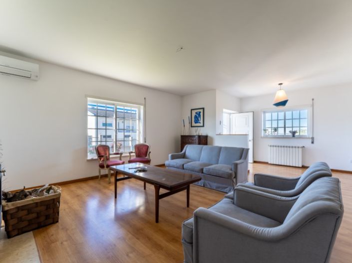 Image No.13-3 Bed House for sale