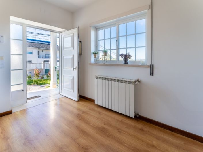 Image No.14-3 Bed House for sale