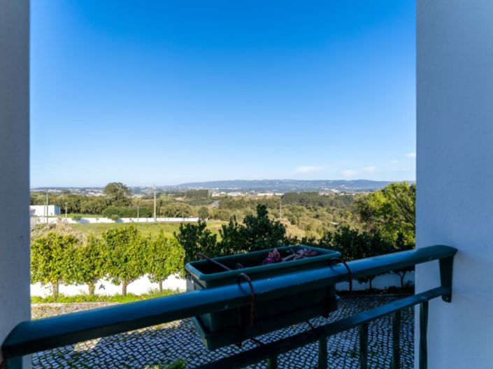 Image No.25-3 Bed House for sale