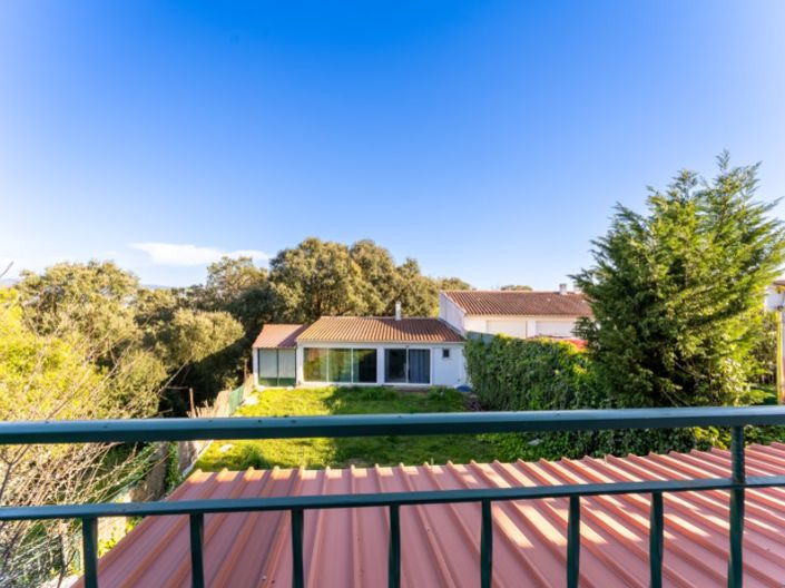 Image No.28-3 Bed House for sale