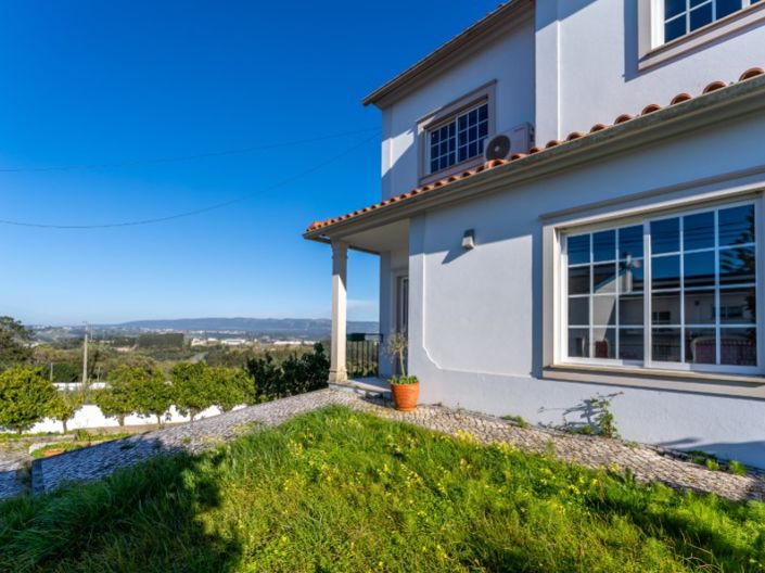 Image No.4-3 Bed House for sale