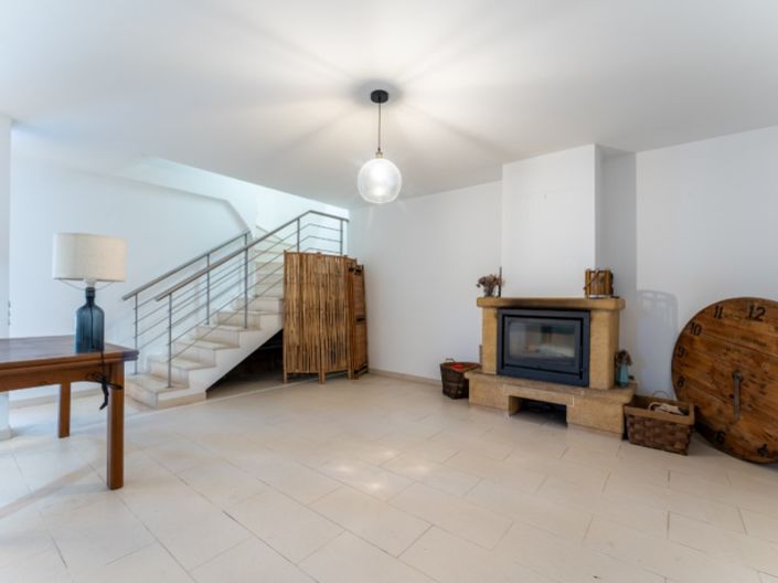 Image No.48-3 Bed House for sale