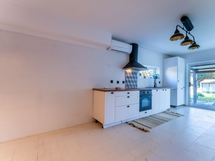 Image No.51-3 Bed House for sale