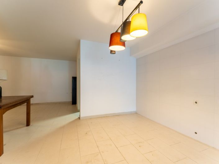 Image No.52-3 Bed House for sale