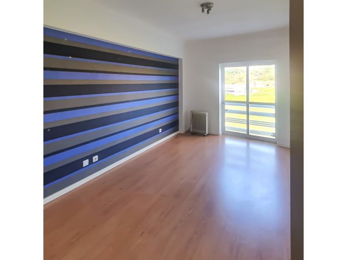 Image No.17-4 Bed Apartment for sale