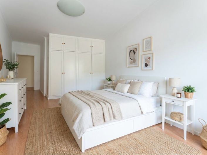 Image No.19-4 Bed Apartment for sale