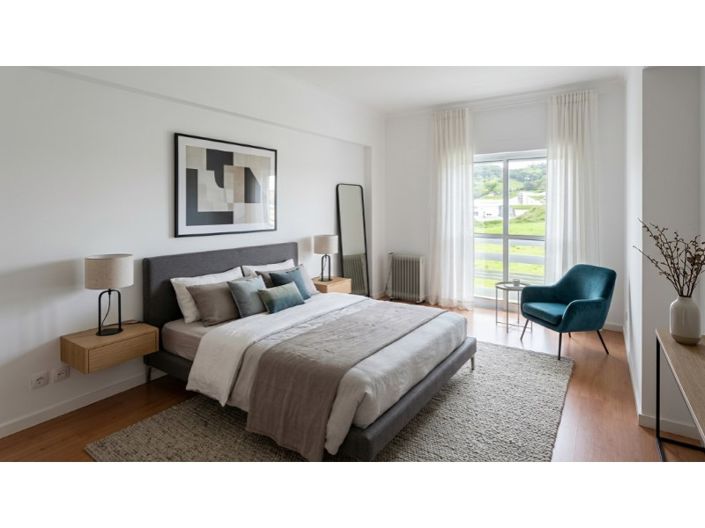 Image No.23-4 Bed Apartment for sale