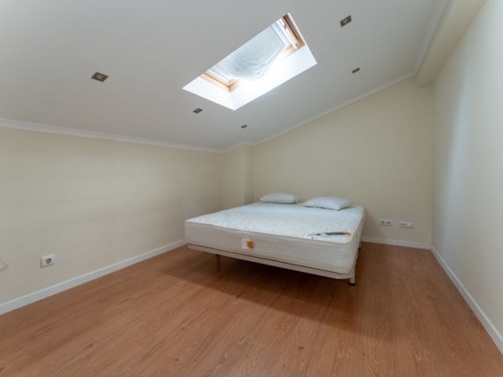 Image No.30-4 Bed Apartment for sale