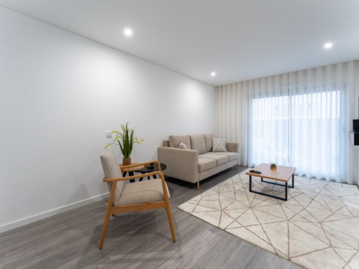 Image No.17-2 Bed Apartment for sale