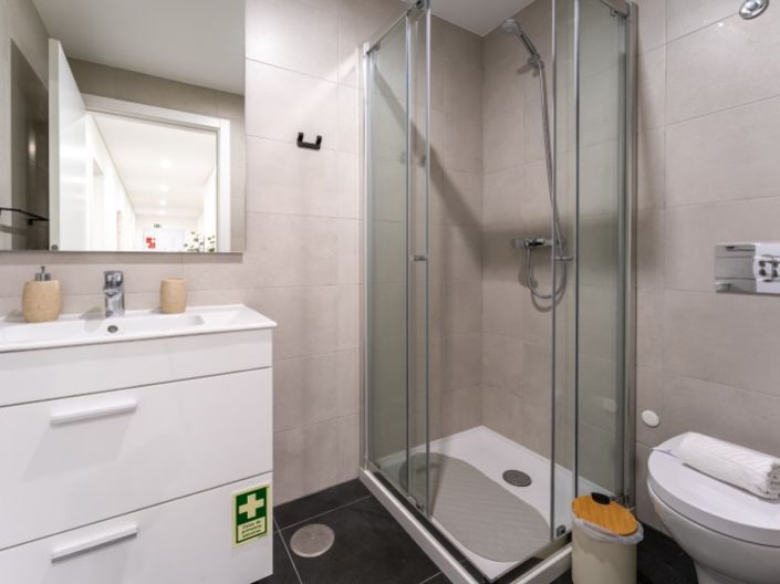 Image No.9-2 Bed Apartment for sale