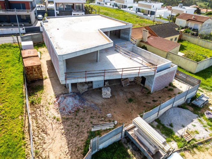 Image No.38-3 Bed House for sale