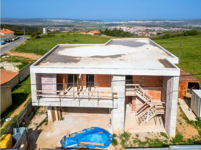 Image No.41-3 Bed House for sale