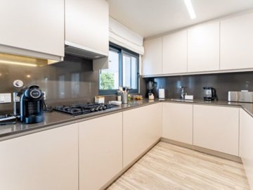 id4b597101-0000-0500-0000-000012013112