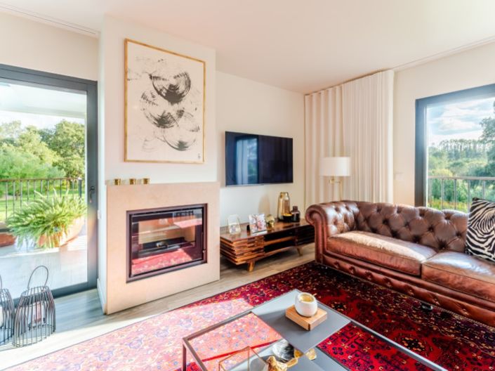 Image No.18-5 Bed House for sale