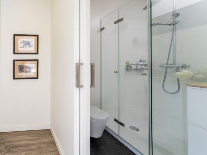 Image No.23-5 Bed House for sale