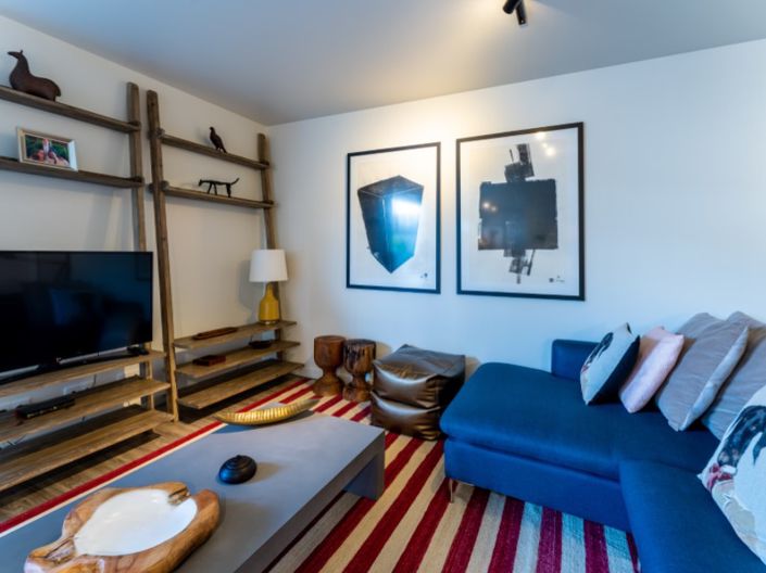 Image No.48-5 Bed House for sale