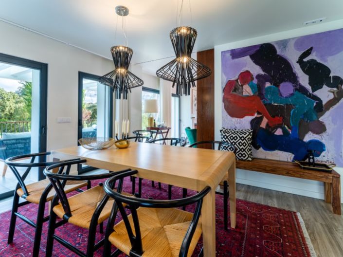 Image No.9-5 Bed House for sale