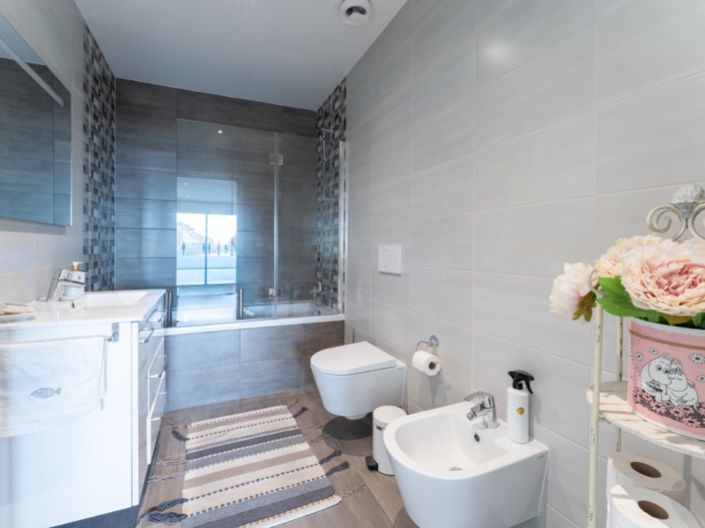 Image No.16-4 Bed Apartment for sale