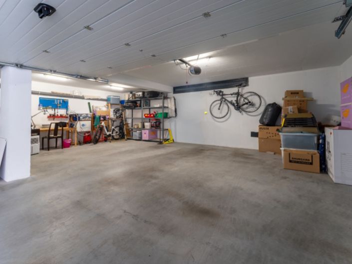 Image No.24-4 Bed Apartment for sale