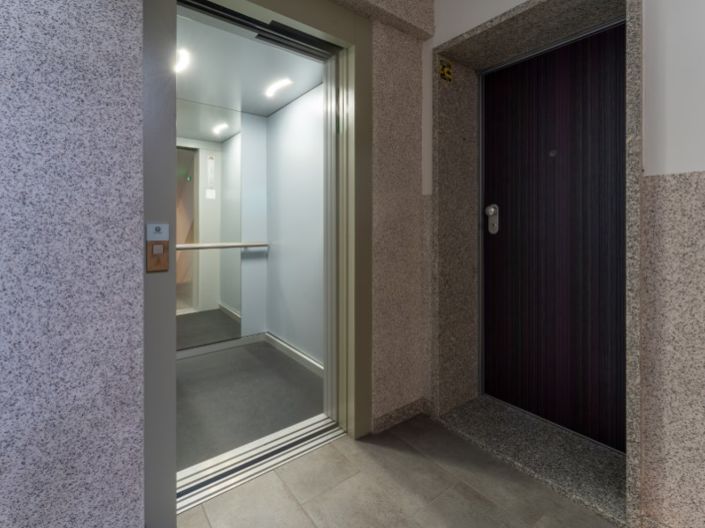 Image No.25-4 Bed Apartment for sale