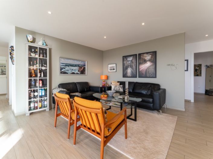 Image No.4-4 Bed Apartment for sale