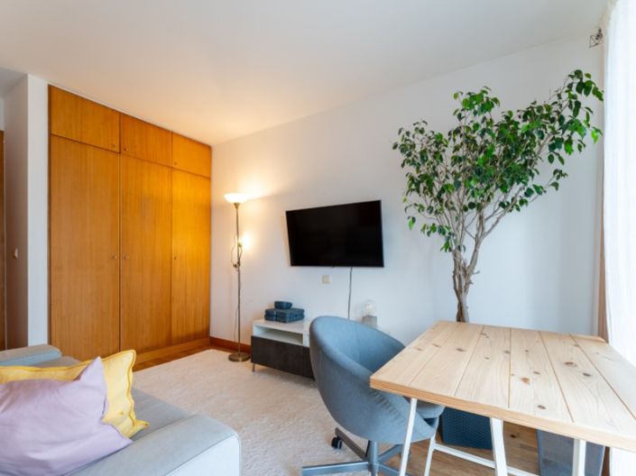 Image No.20-4 Bed House for sale