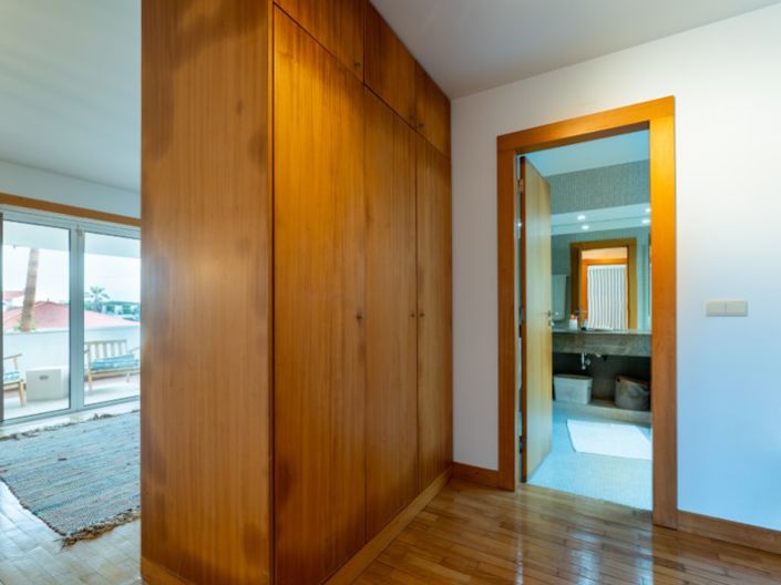 Image No.39-4 Bed House for sale