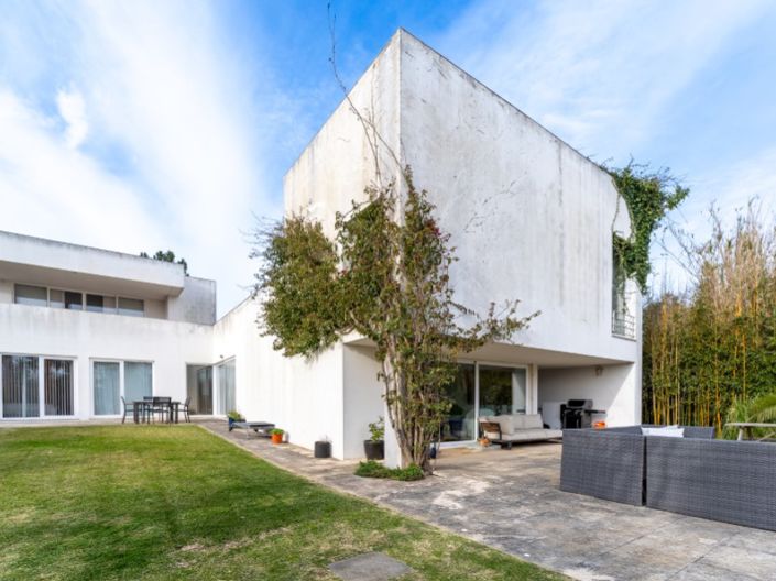 Image No.47-4 Bed House for sale