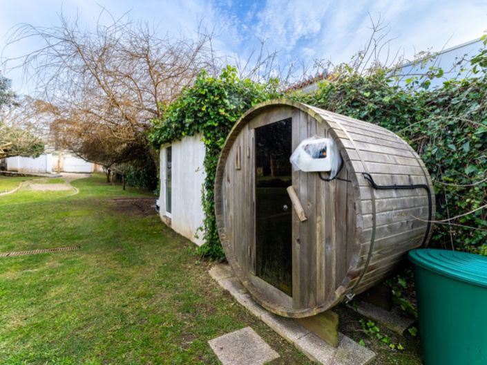 Image No.48-4 Bed House for sale